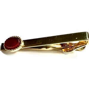 HANDSOME VINTAGE GOLD-TONE WITH RED CABOCHON TIE CLIP